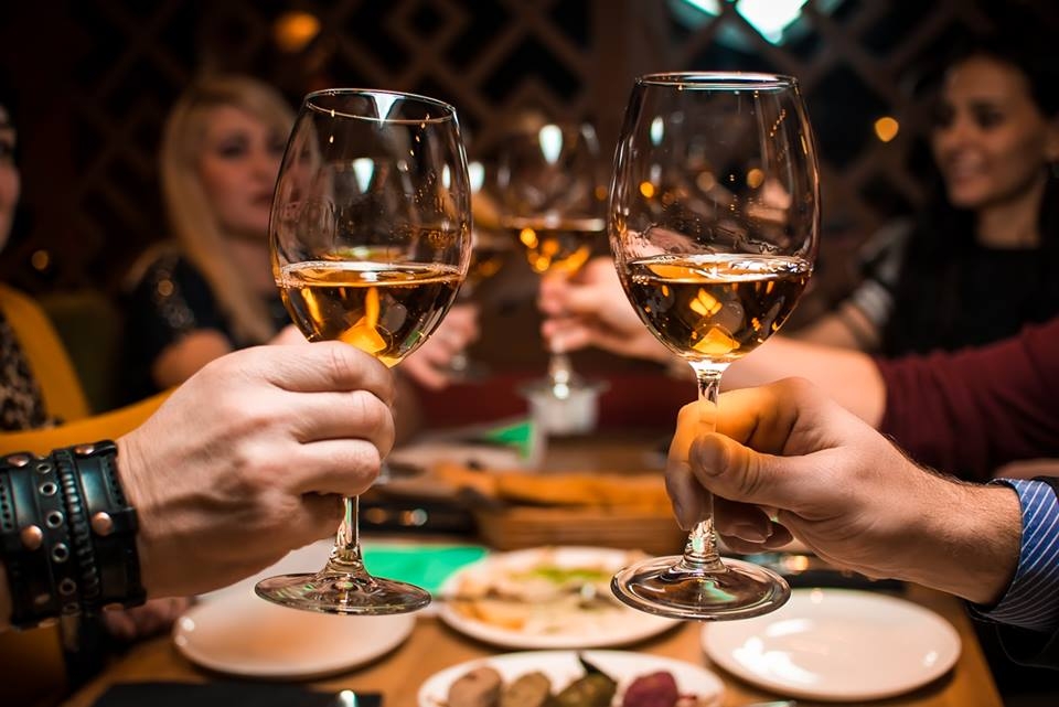 Оранжевая дегустация в Monica Bellucci