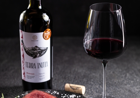 Легендарному вину Мукузани - более ста лет!