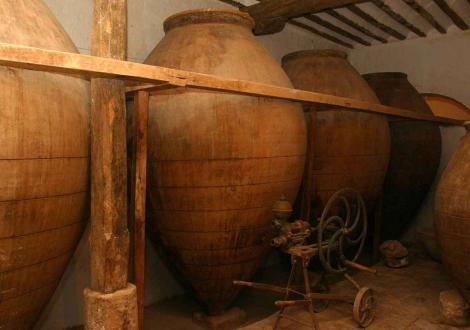 Как квеври влияют на аромат и вкус вина?