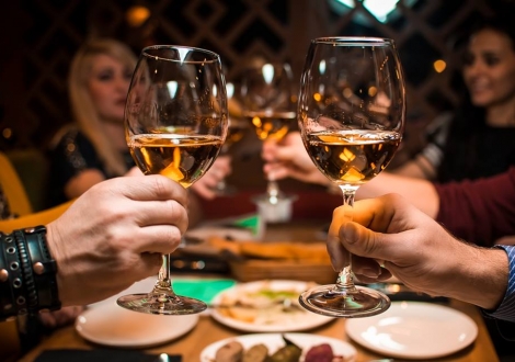 Оранжевая дегустация в Monica Bellucci